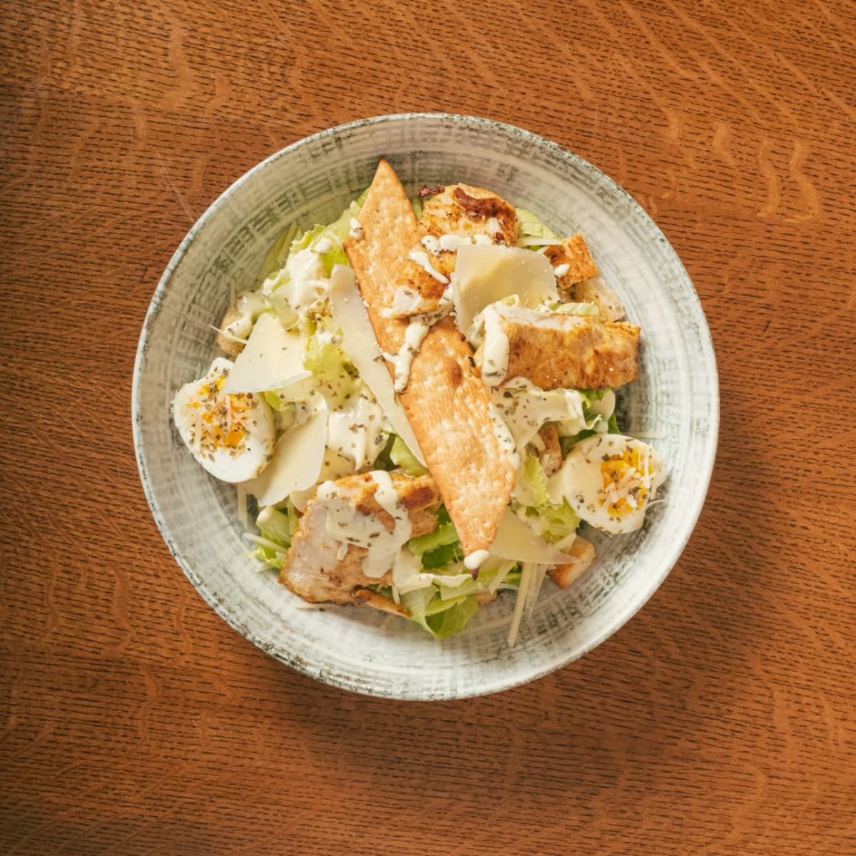 سلطة السيزر