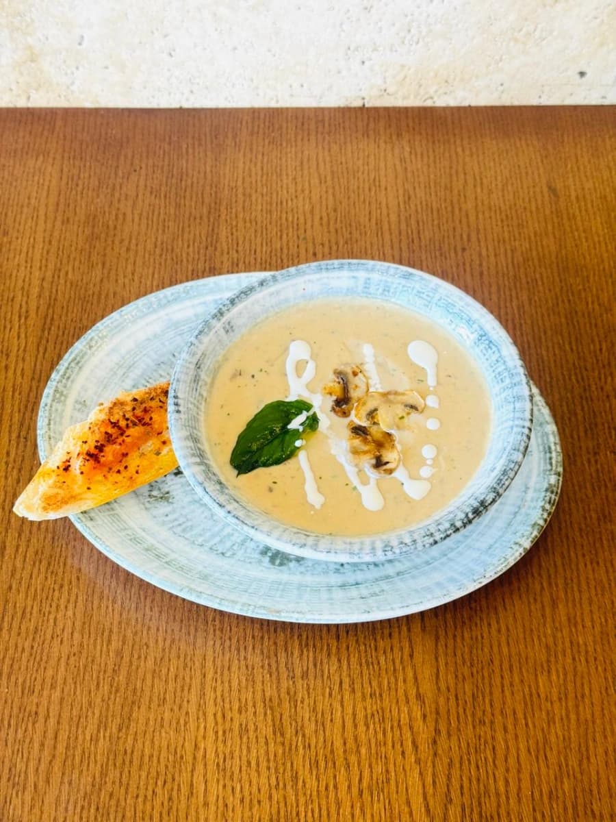 كريمة فطر بالحبق